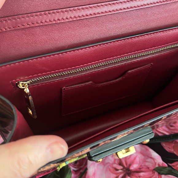 DOLCE & GABBANA Lucia Printed and Embellished Leather Shoulder Bag NEW - Picture 9 of 15